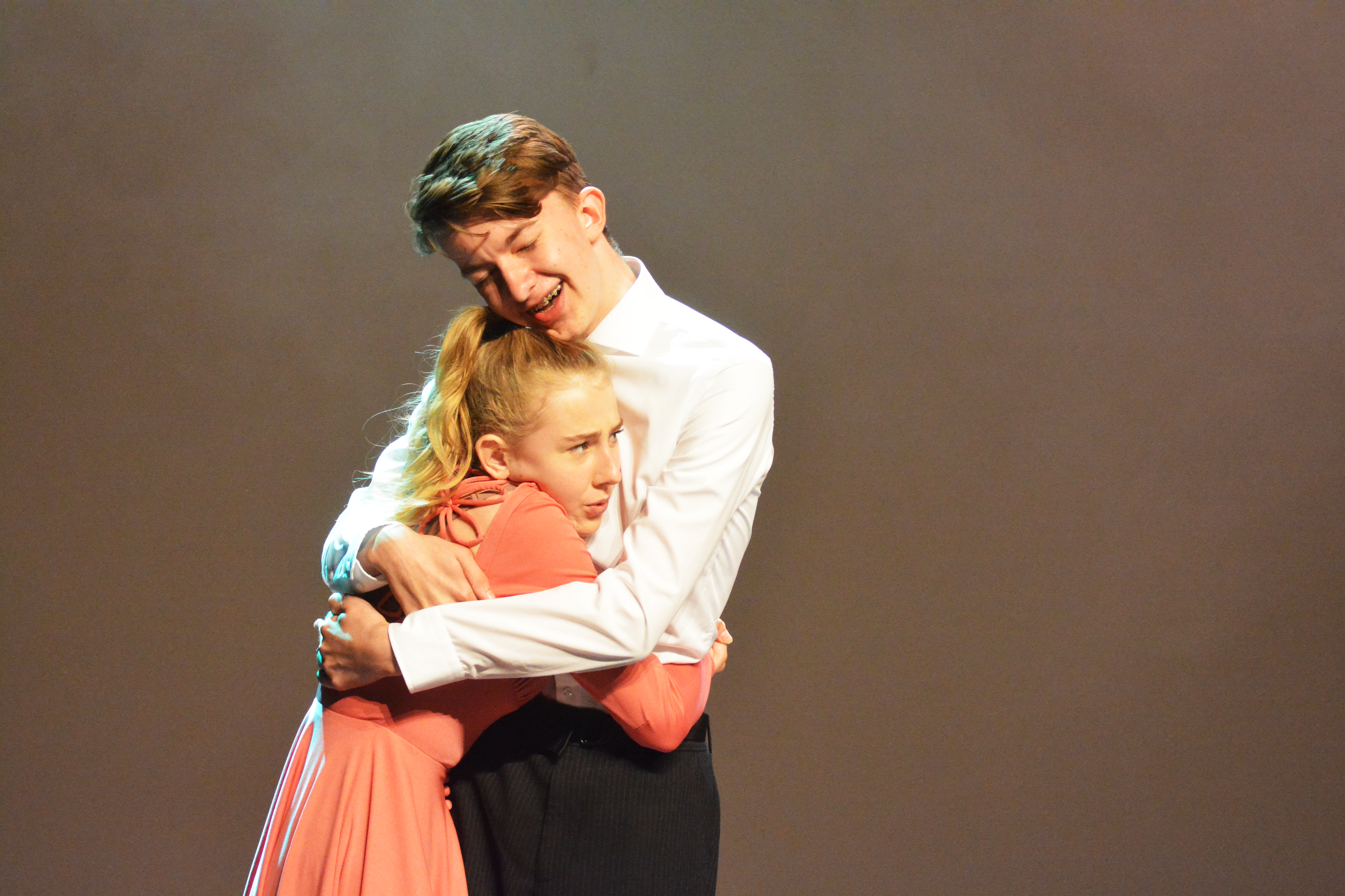 Les Koch tijdens eindvoorstelling School voor Talent 2022